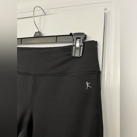 Dansko Now•2 PAIRS, Fitted Activewear Capri Leggings Black Pink Women’s Size S - Picture 9 of 16
